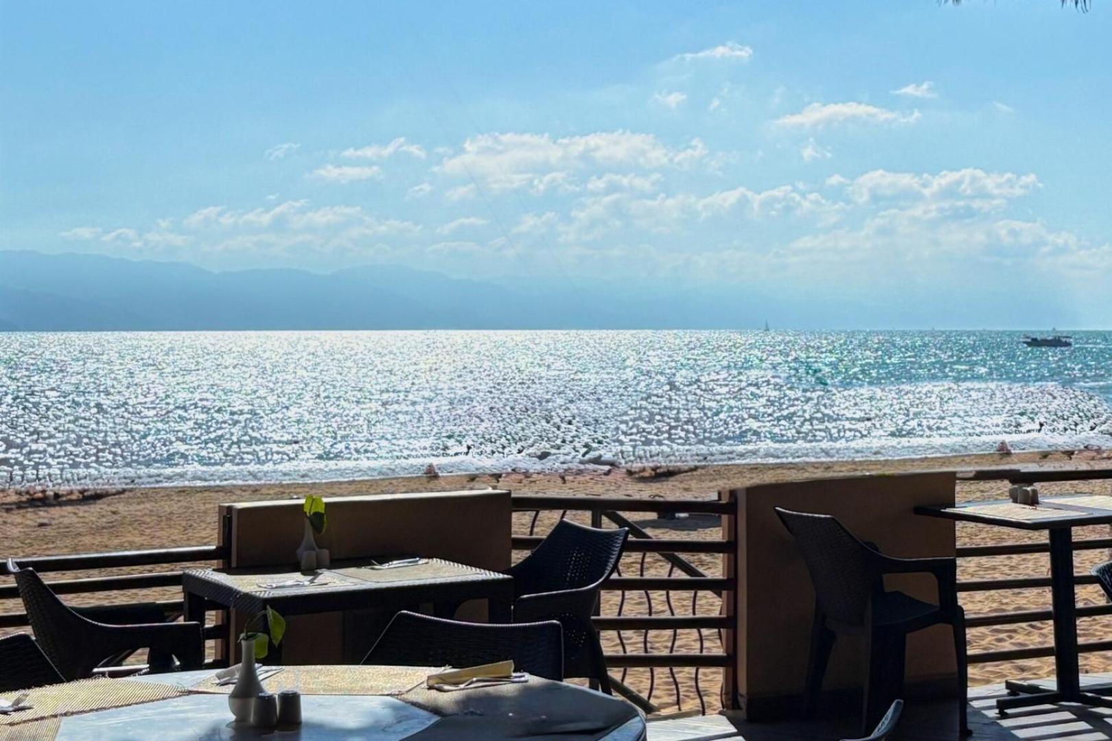 Spectacular View & Private Terrace!